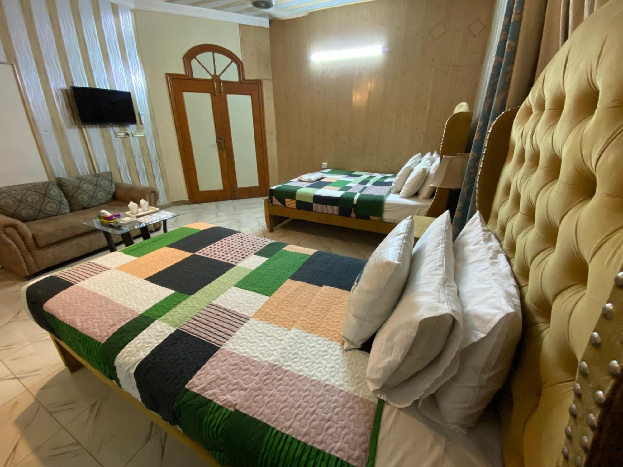 Fusion Lodge 伊斯兰堡 外观 照片